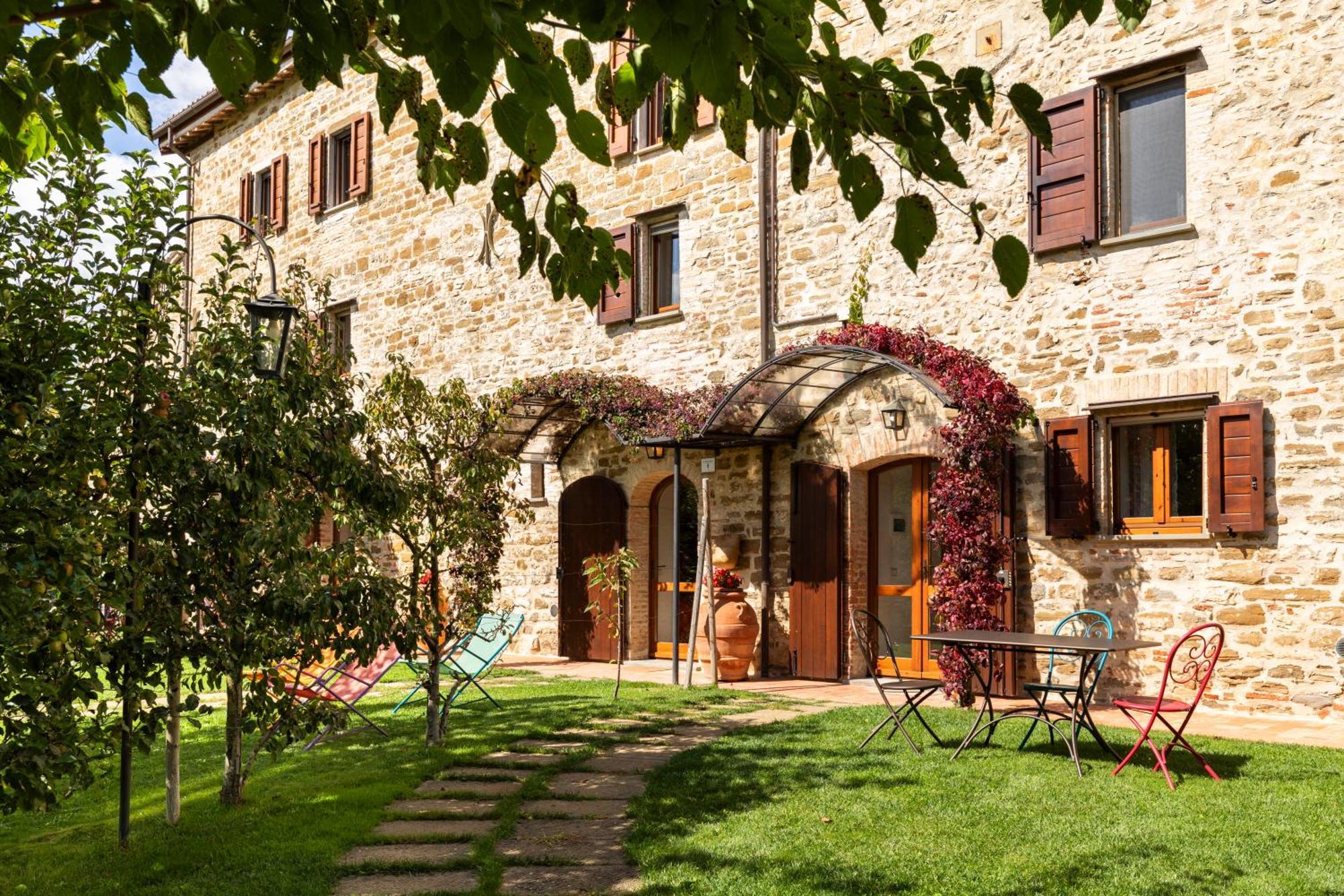 Agriturismo I Gelsi Di Santa Cristina Gubbio Exteriér fotografie
